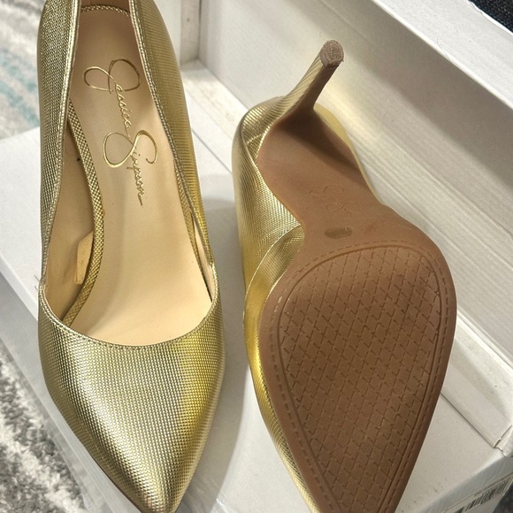 Jessica Simpson heels - Picture 4 of 5